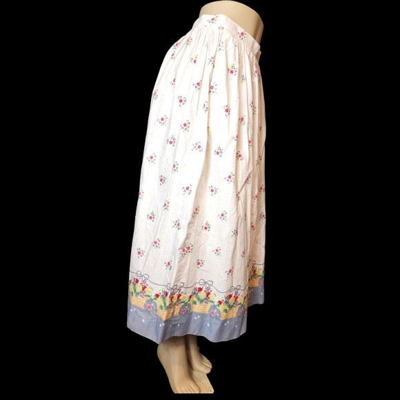 🌸Lovely 80s Cottage Skirt - Picture 3 of 9